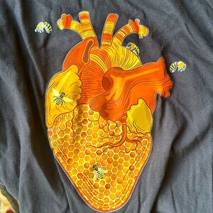 I Heart Honey Anatomical Beekeeper Shirt 100% Cotton